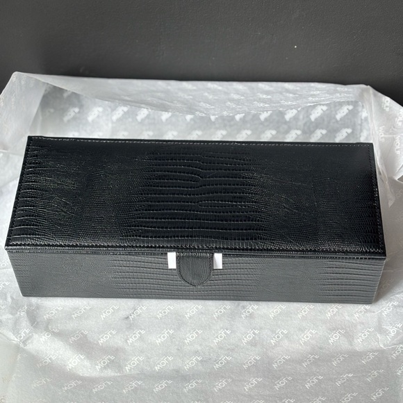 WOLF Textured Black 5pc Watch Box NEW - Picture 4 of 5